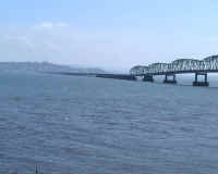 Columbia River Astoria.JPG (34556 bytes)