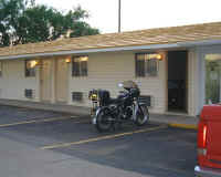 Motel I 80.JPG (46880 bytes)