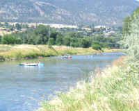 Water sport Penticton.JPG (67131 bytes)